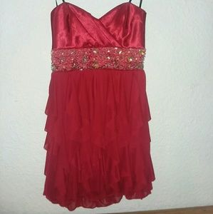 ROBERTA RED SIZE 3
